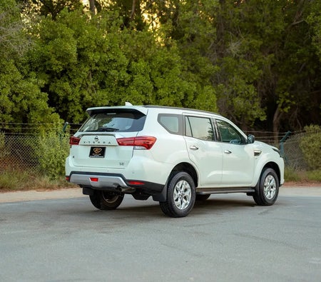 أبيض نيسان Xterra SE 2023 أبيض نيسان Xterra SE 2023