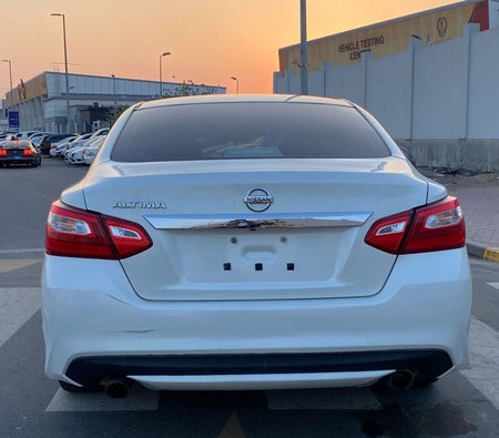 Nissan Altima 2016, photo 3 of 4