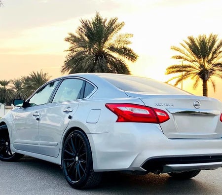 Nissan Altima SV 2018, photo 4 of 4