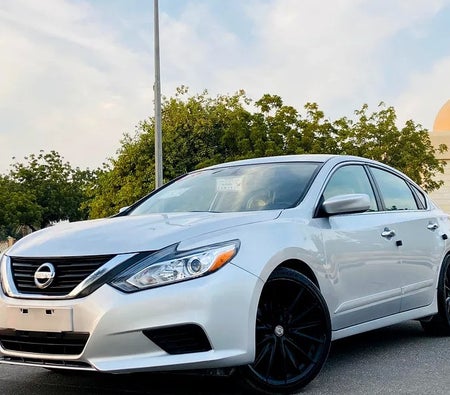 Nissan Altima SV 2018, photo 3 of 4