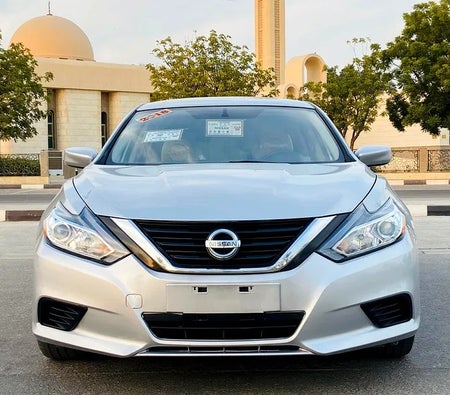 Nissan Altima SV 2018, photo 2 of 4
