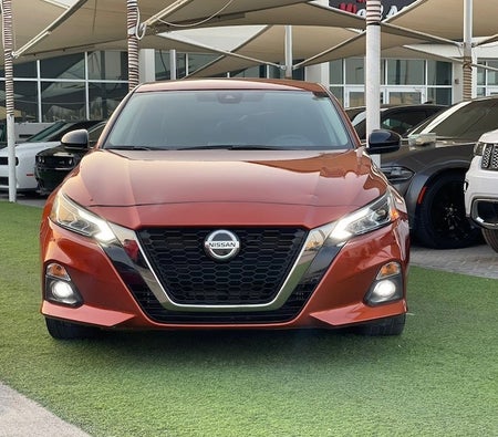 Nissan Altima SR 2021, photo 2 of 4