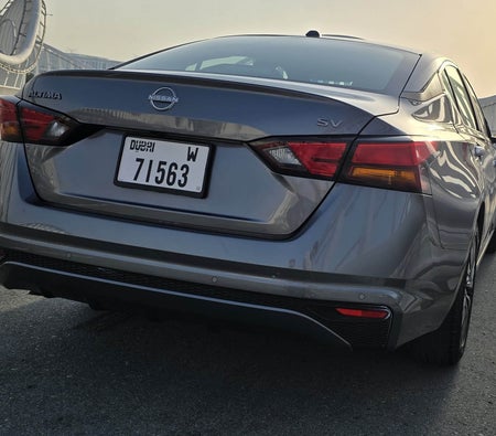 Nissan Altima 2024
