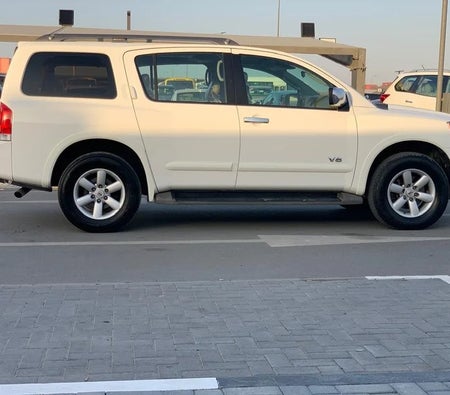 Nissan Armada LE 2011, photo 3 of 4