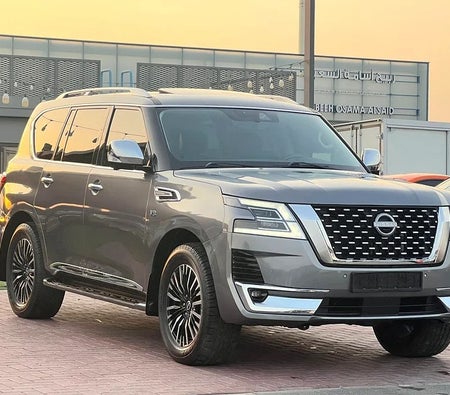 Nissan Armada Platinum 2018, photo 2 of 4