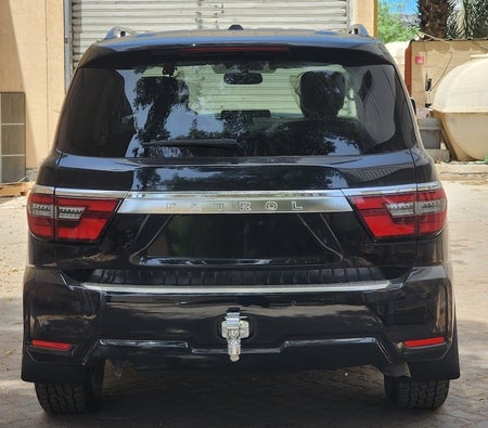Black Nissan Armada SL 2020
