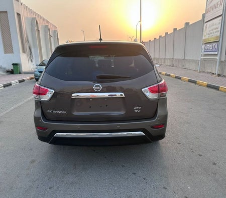 Nissan Pathfinder 2015, photo 4 of 4