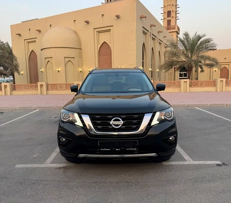 Nissan Pathfinder SV 2018, photo 2 of 4