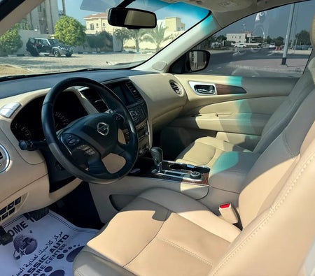 Nissan Pathfinder SL 2019, photo 3 of 4