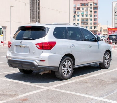 Nissan Pathfinder SL 2020, photo 2 of 4