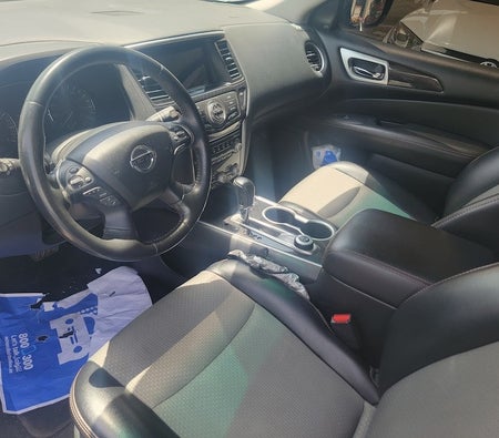 Nissan Pathfinder SV 2020, photo 3 of 4