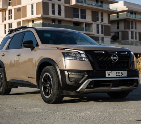 Nissan Pathfinder 2024