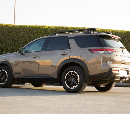 Nissan Pathfinder 2024