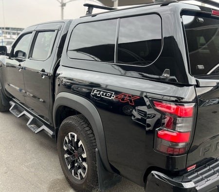 Nissan Patrol Pickup 2023, photo 3 of 4