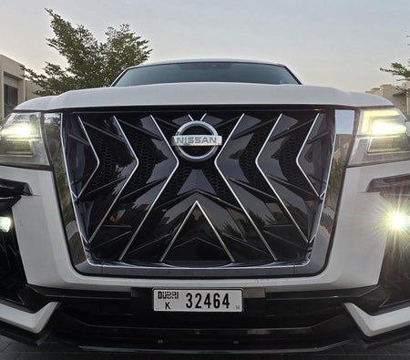Nissan Patrol Platinum V8 Black Hawk 2023