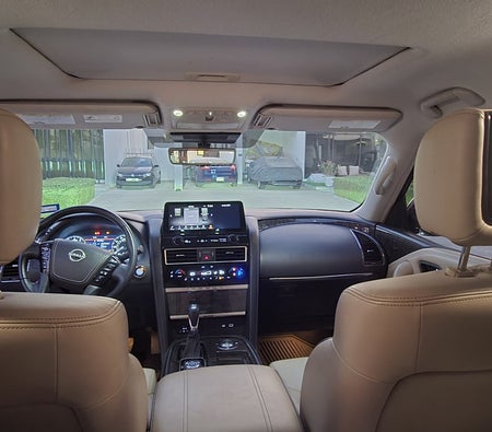 Nissan Patrol Platinum V8 Black Hawk 2023