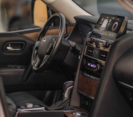 Nissan Patrol Platinum V8 2023