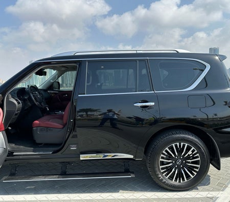 Nissan Patrol Platinum V8 2024