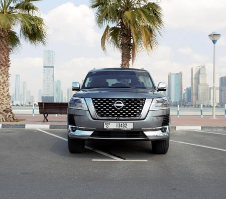 Nissan Patrol Platinum 2022, photo 2 of 4