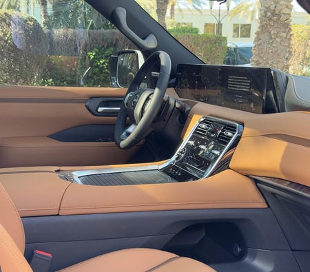 Nissan Patrol Platinum 2025