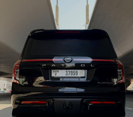 Schwarz Nissan Patrol SE Platinum City V6 2026