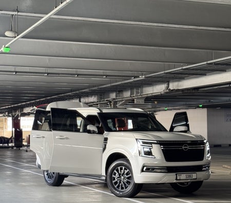Nissan Patrol Titanium 2025, photo 2 of 4