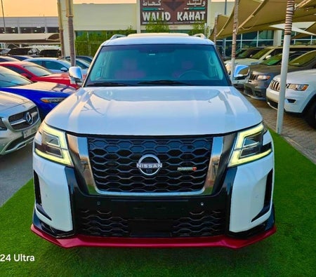 Nissan Patrol LE Platinum 2014, photo 2 of 4