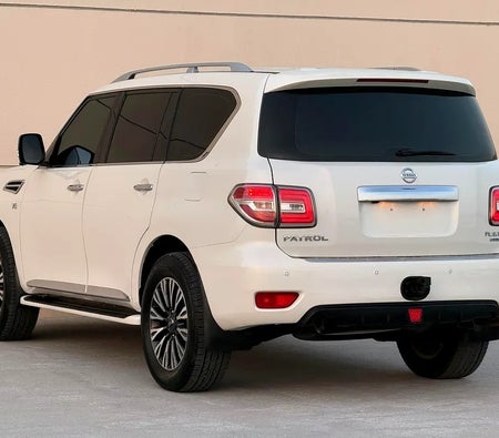 Nissan Patrol LE Platinum 2014, photo 3 of 4