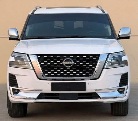 Nissan Patrol SE Platinum 2016, photo 2 of 4