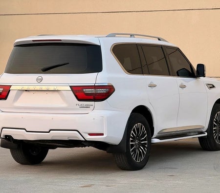 Nissan Patrol SE Platinum 2016, photo 4 of 4