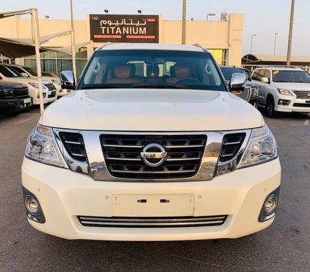 Nissan Patrol 2016, photo 2 of 4