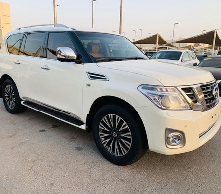 Nissan Patrol 2016, photo 3 of 4