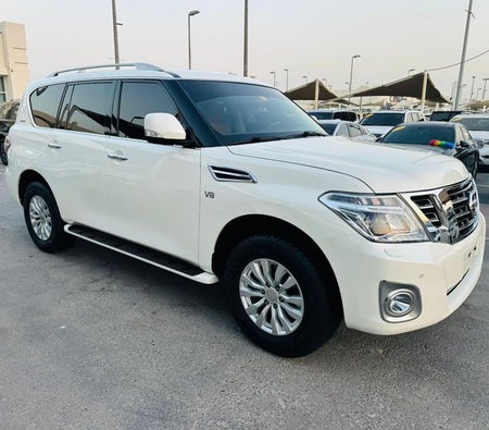 Nissan Patrol 2016, photo 3 of 4