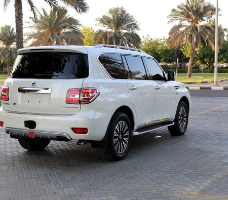 Nissan Patrol SE Platinum 2017, photo 4 of 4