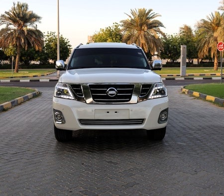 Nissan Patrol SE Platinum 2017, photo 2 of 4