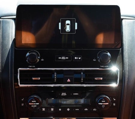 Nissan Patrol LE Titanium 2018, photo 3 of 4
