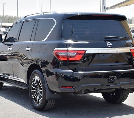Nissan Patrol LE Titanium 2018, photo 2 of 4