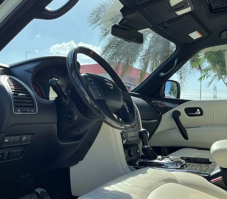 Nissan Patrol Nismo 2019, photo 3 of 4