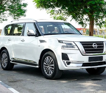 Nissan Patrol LE Platinum City 2021, photo 3 of 4