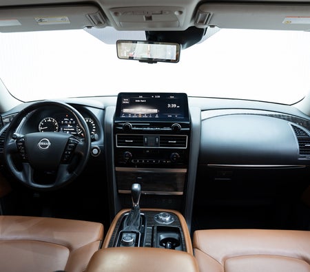 Nissan Patrol 2024, photo 3 of 4