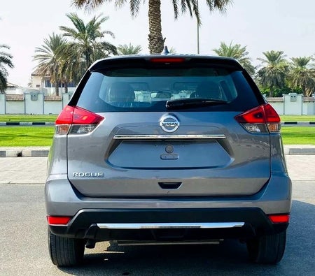 Gray Nissan Rogue S 2017