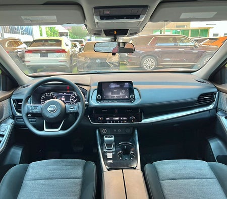 Nissan Rogue 2023
