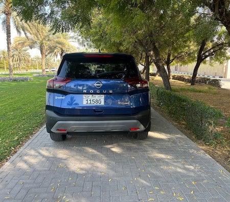 Blu Nissan Rogue SV 2023