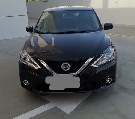 أسود نيسان Sentra SV 2018