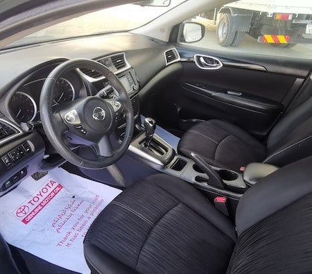 أسود نيسان Sentra SV 2018