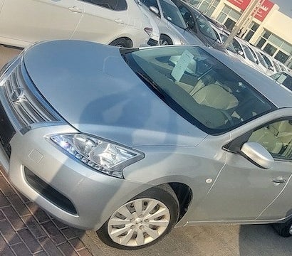 Nissan Sentra SV 2019, photo 2 of 4
