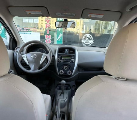Nissan Sunny 2022