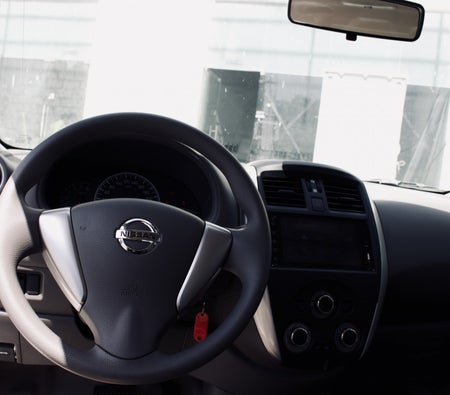 Nissan Sunny 2024