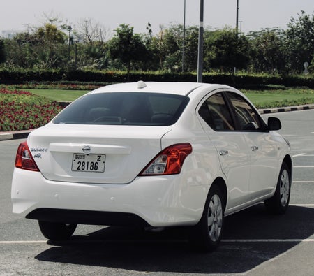 Nissan Sunny 2024