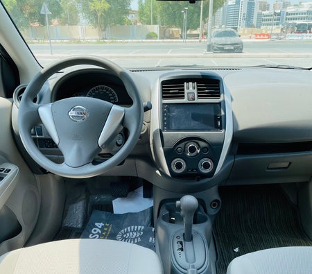 Nissan Sunny 2024